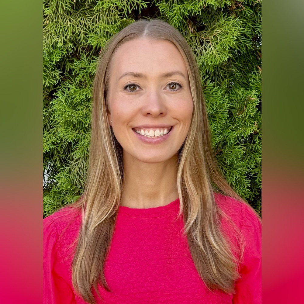 Meet your Posher, Alyson
